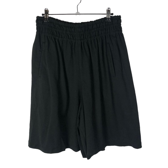 Uniqlo Pants - Uniqlo Black High Rise Boxing Athletic Shorts M